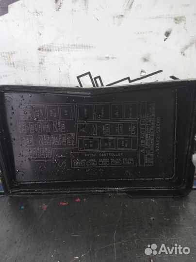 Блок предохранителей lexus IS250 IS250C IS350 IS35