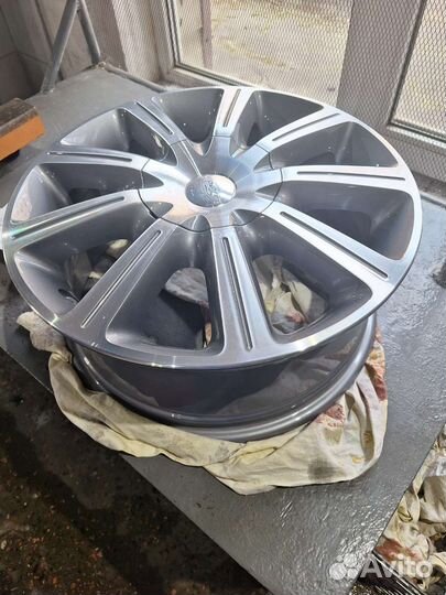 Литые диски r17 Ford Galaxy S Max 2006