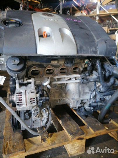 Двигатель Volkswagen Golf 5 1K BLF 2006