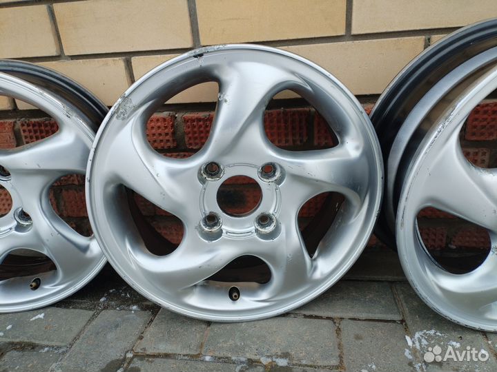 Диски Hyundai Elantra R15 4x114.3