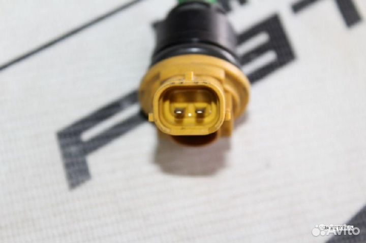 Форсунка subaru EJ205D EJ206 EJ207 EJ208 0D10 1661