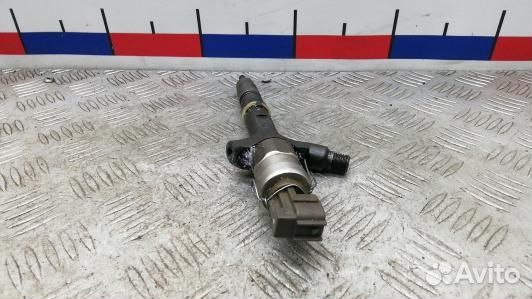 Форсунка дизельная toyota RAV 4 ZCA2 (4BR07AL04)