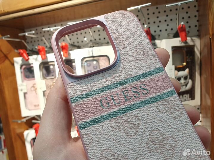 Чехол guess Logo pink для iPhone 14 Pro