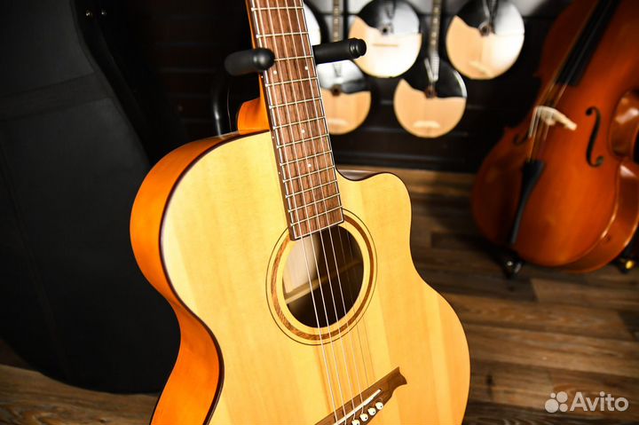 Акустическая гитара Doff + Аксессуары