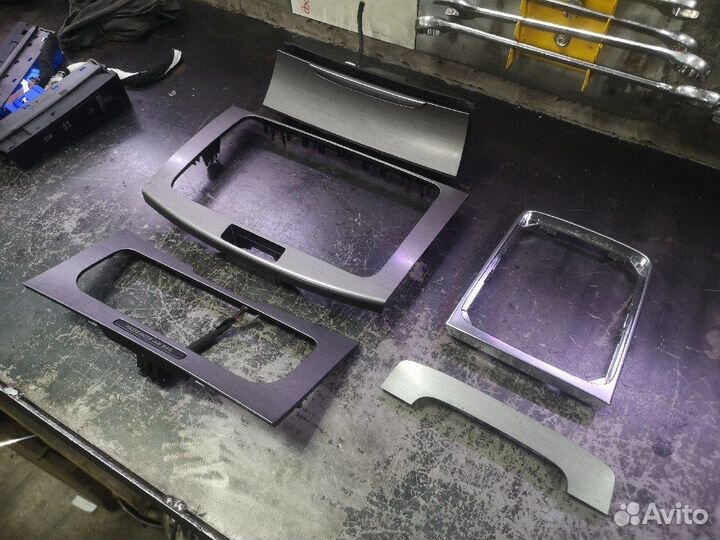 Рамки и пластик центральной консоли VW Passat B7