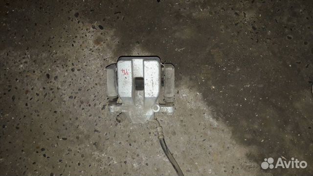 Суппорт тормозной правый задний Toyota Rav4 кузов