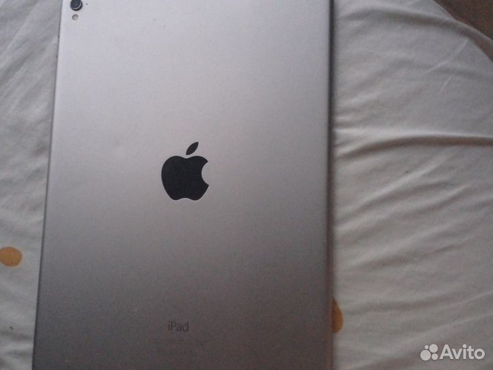 Айпад про 9.7