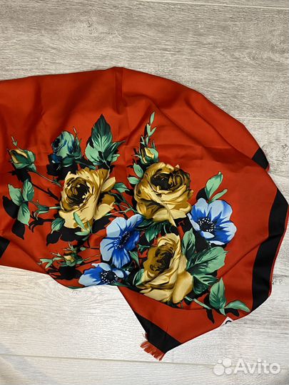 Платок новый