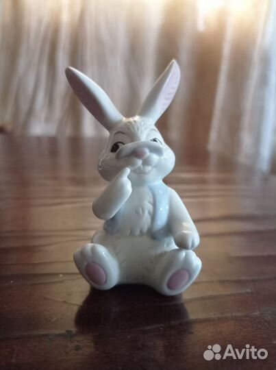 Кролик в очках Goebel фарфор, 8 см