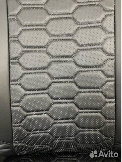 Авточехлы для Фольксваген Поло Шкода Рапид черные