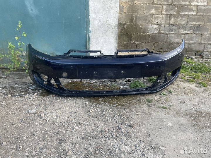 Бампер передний гольф 6 с форсунками