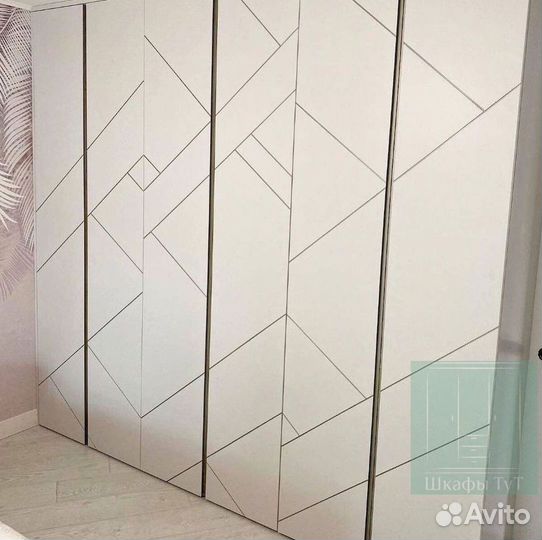 Стенка в гостиную