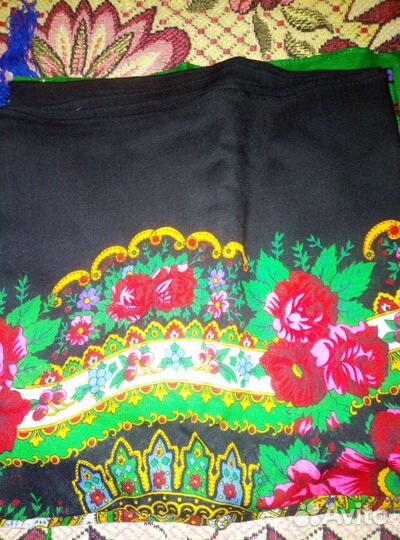 Платки старинные с бахромой и без бахромы