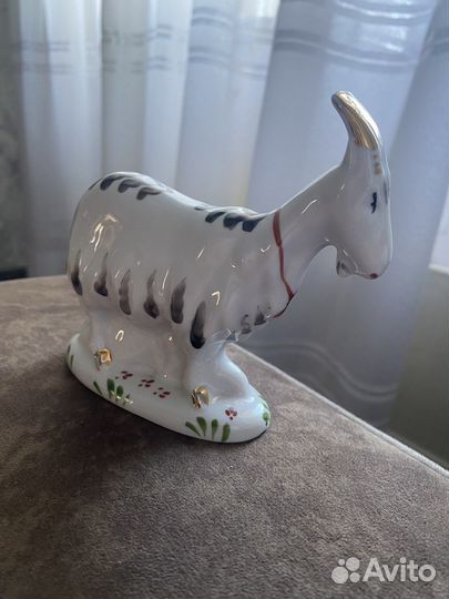 Статуэтка коза. Фарфоровый завод Гарднера