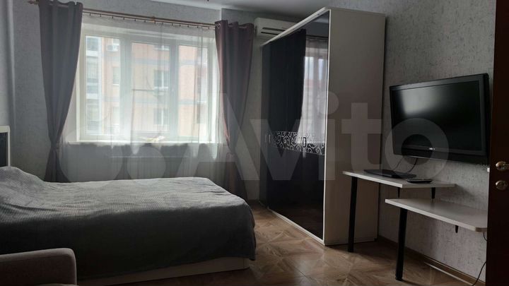1-к. квартира, 45 м², 5/15 эт.
