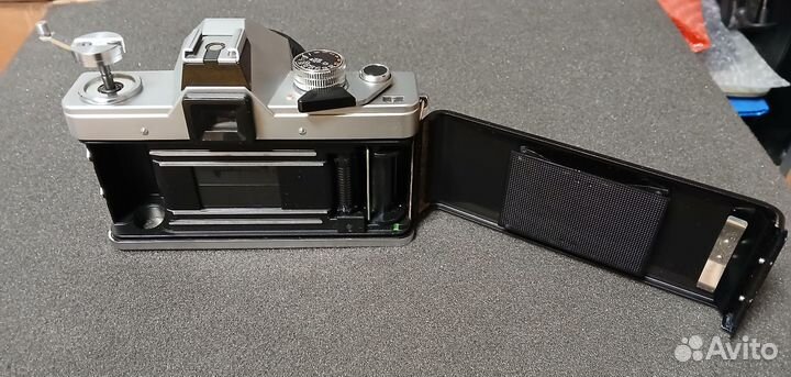 Пленочный фотоаппарат Praktica MTL3