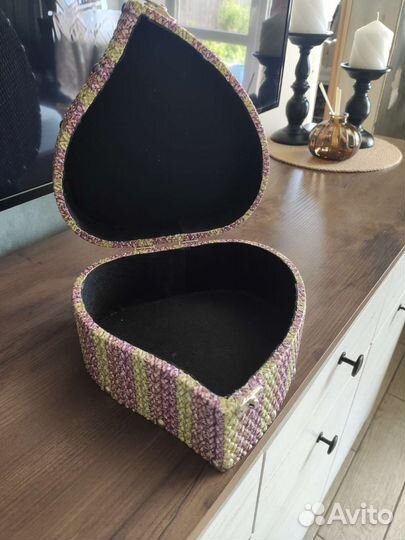 Шкатулка для украшений бу