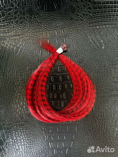 Наращивание цветных прядей