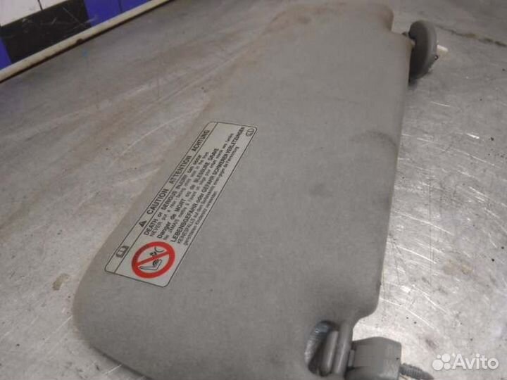 Козырек солнцезащитный передний правый Toyota Lc