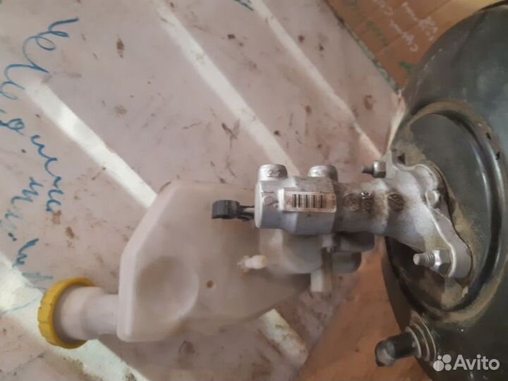Вакуумник тормозной Citroen C3 Picasso