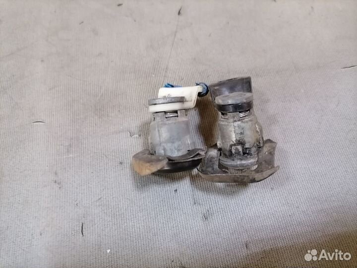 Личинки замка двери Opel Kadet E (без ключа)