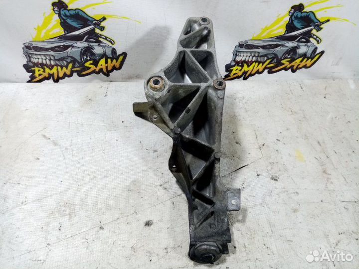 Кронштейн двигателя левый Bmw 3 E36 coupe/ E36/2C