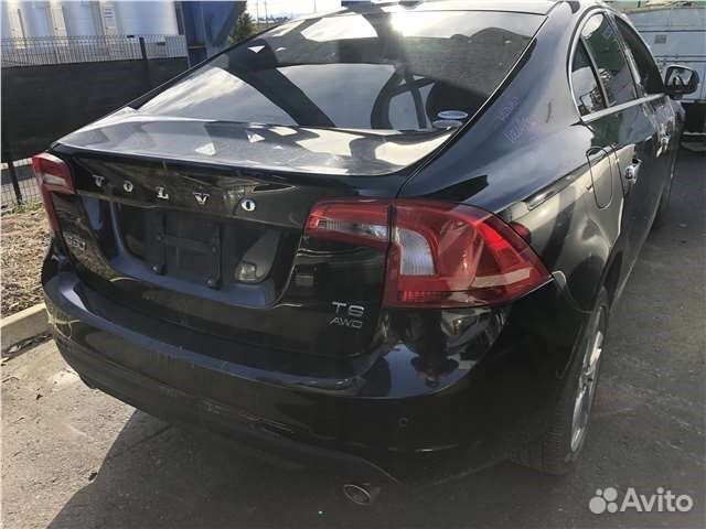 Разбор на запчасти Volvo S60 2010