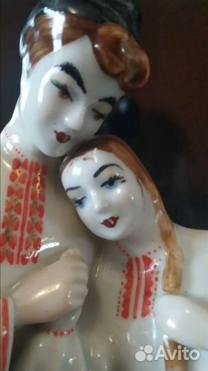 Статуэтка фарфоровая Майская ночь