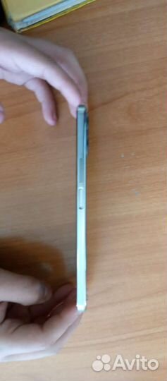 Телефон honor х8