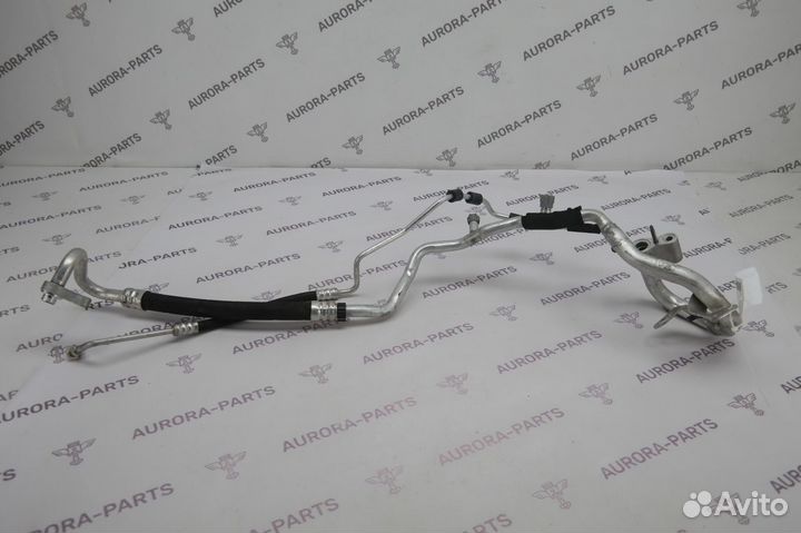 Трубка Mercedes E W213 2016