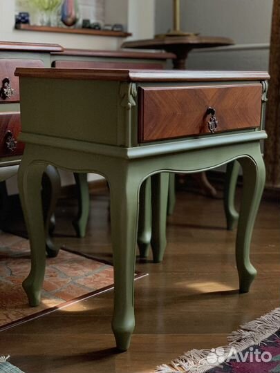 Тумбочки прикроватные