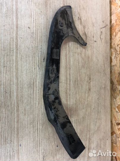 Водосток задний Mercedes-Benz E-Класс