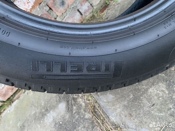 Pirelli Scorpion 215/60 R17