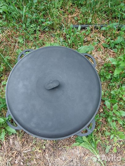 Казан чугунный 17 л, с крышкой.Ситон