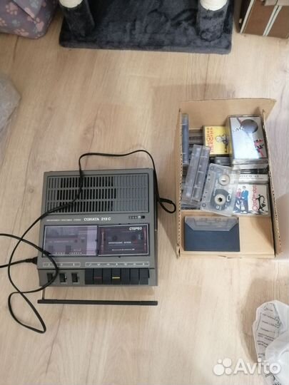 Кассетный магнитофон СССР