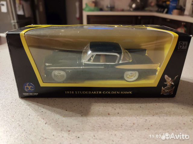 Модель 1:43 Studebaker Golden Hawk 1958