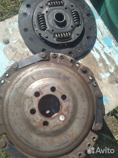 Продам корзину сцепление с диском Октавия Тур