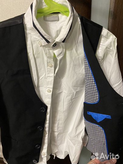 Жилетка для мальчика с белой рубашкой