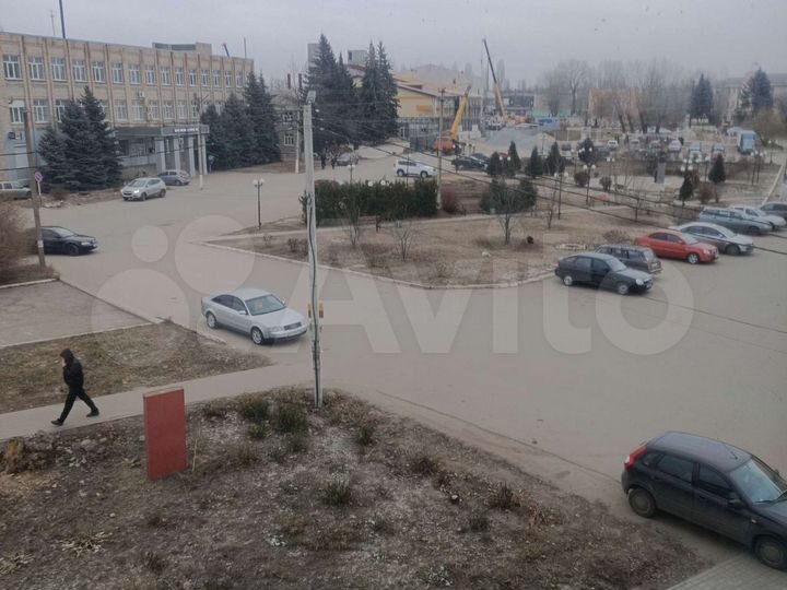 2-к. квартира, 45 м², 3/3 эт.