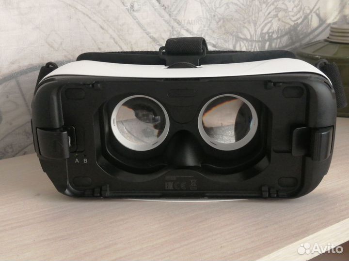 Очки виртуальной реальности