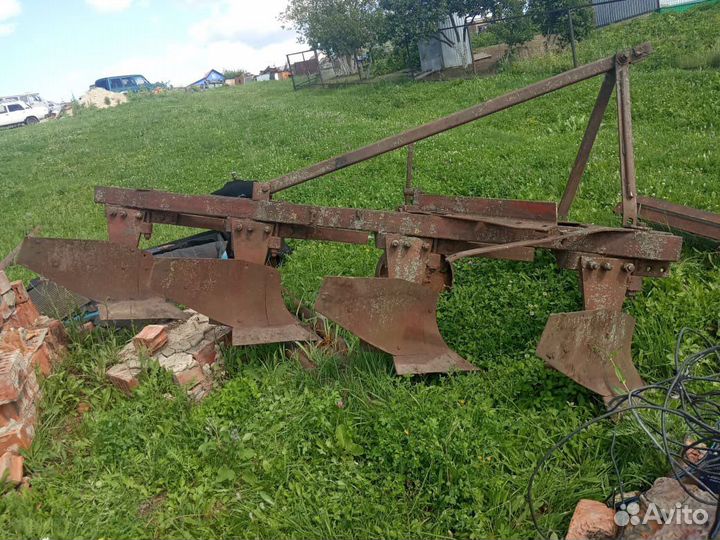 Плуг на дт 75