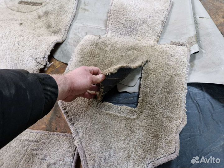 Ковры Toyota Crown 141