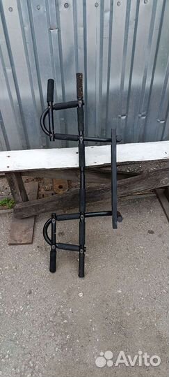 Многофункциональный турник в дверной проем