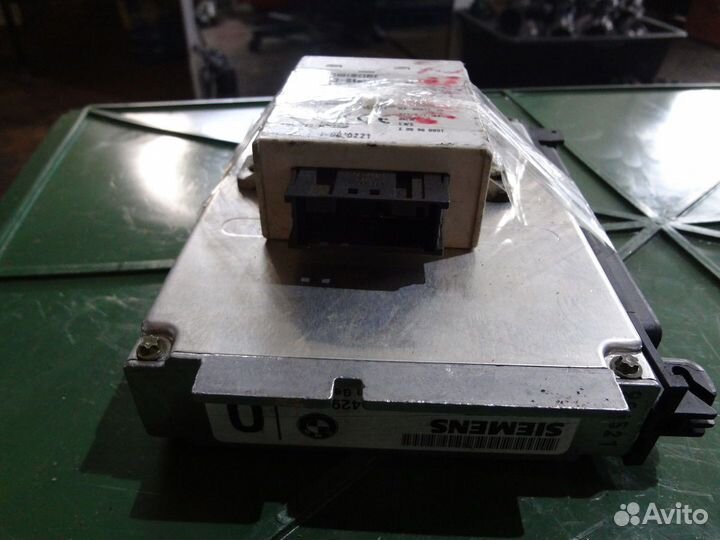 Блок управления двс+EWS BMW E39 бмв 5 серии Е39