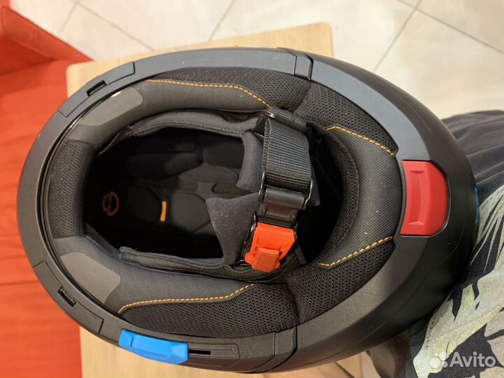 Мотошлем schuberth C4 размер S