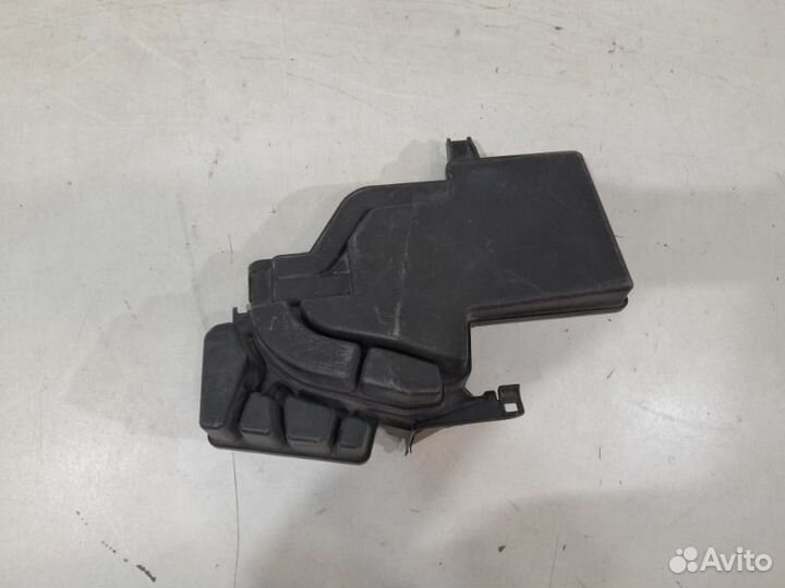 Резонатор воздушного фильтра Nissan Qashqai J11