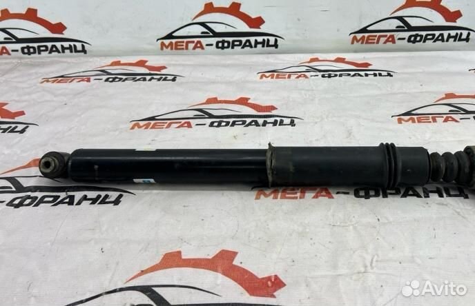 Амортизатор подвески задний правый Citroen C4