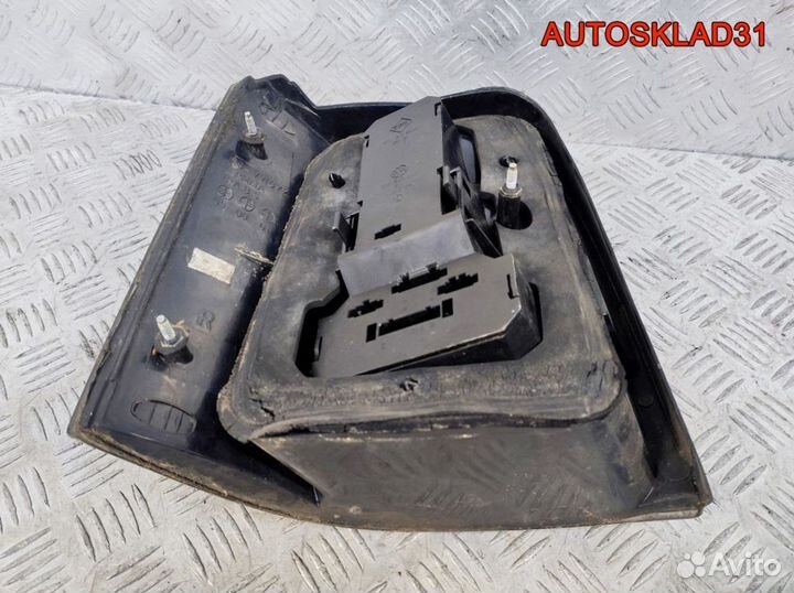 Фонарь задний Комплект VW Passat B5 Combi