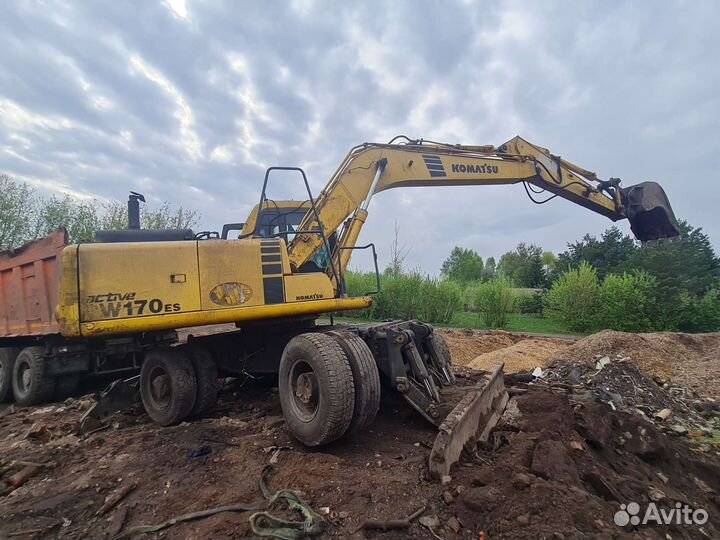 Колёсный экскаватор Komatsu PW170ES-6, 2000