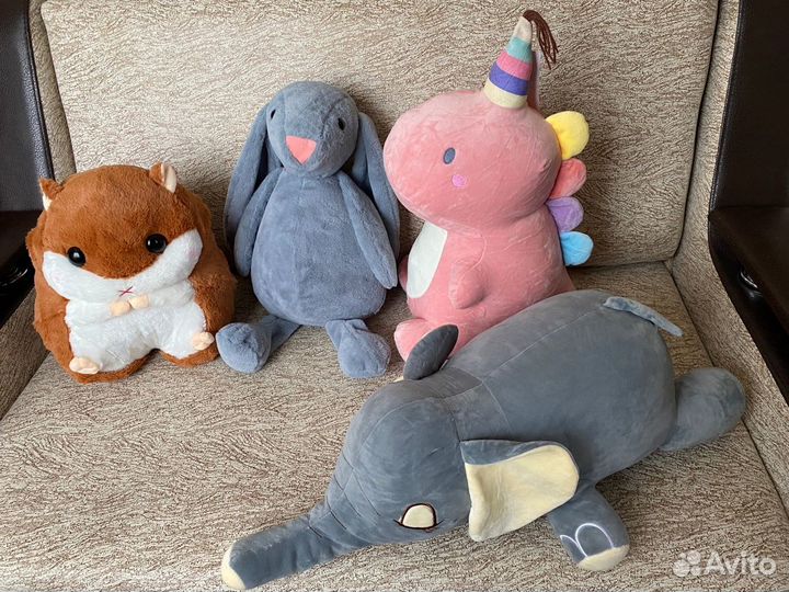 Игрушка подушка с пледом внутри